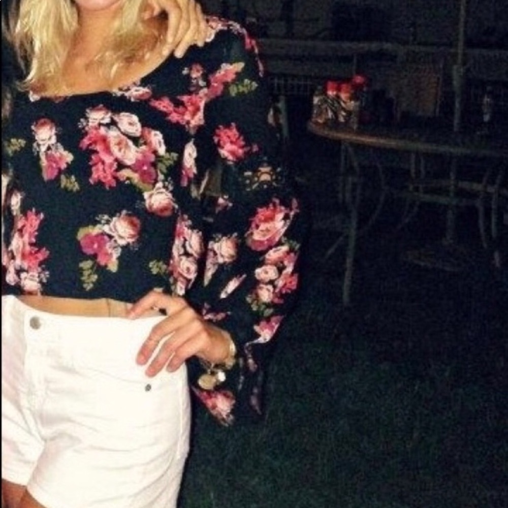 Blouse - Picture 2 of 2